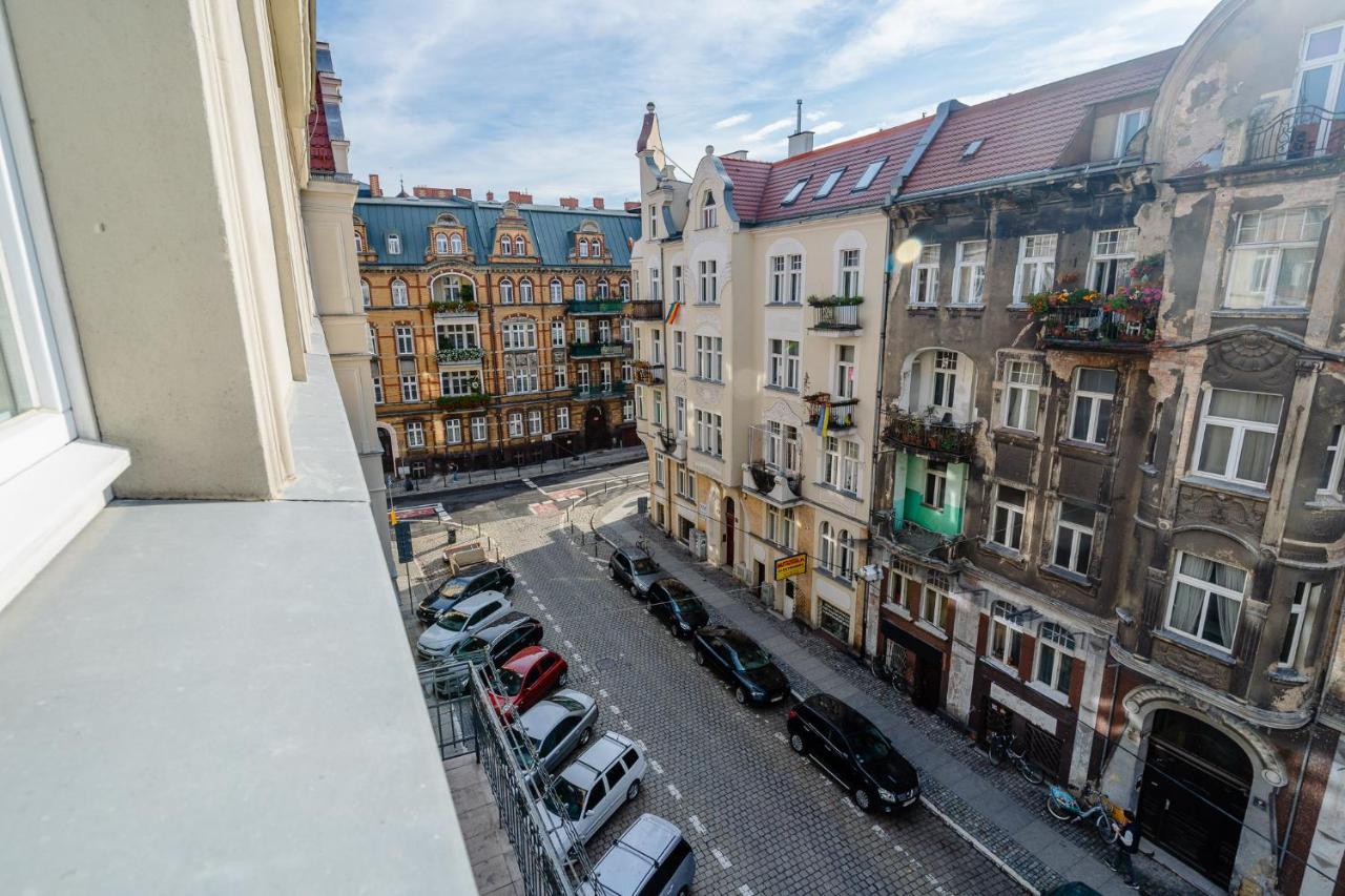 Elegant Very Berry Studios In Poznan Center By Noclegi Renters エクステリア 写真