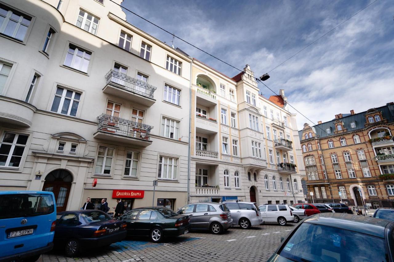 Elegant Very Berry Studios In Poznan Center By Noclegi Renters エクステリア 写真