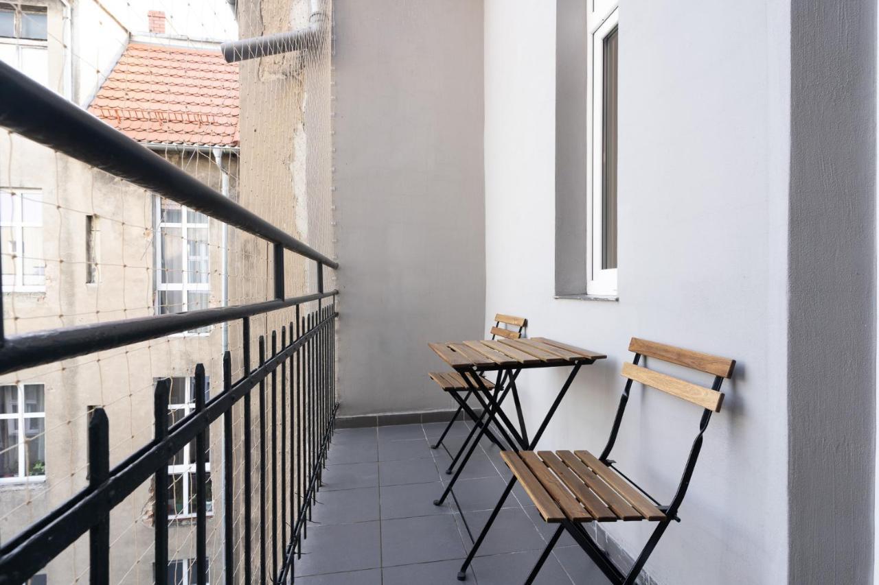 Elegant Very Berry Studios In Poznan Center By Noclegi Renters エクステリア 写真